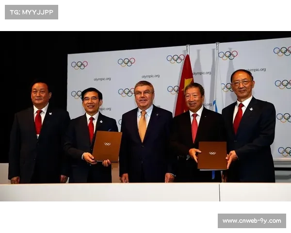 国际奥委会主席巴赫获颁首枚国际乒联荣誉徽章彰显体育跨界合作与贡献 国际奥委会主席巴赫获颁首枚国际乒联荣誉徽章彰显体育跨界合作与贡献